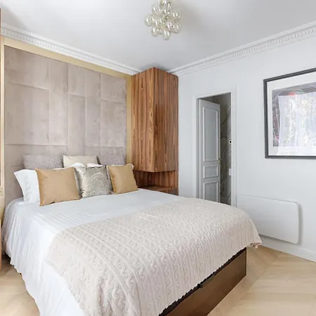 Stunning 1 Bedroom For 4 Near Montparnasse Paris